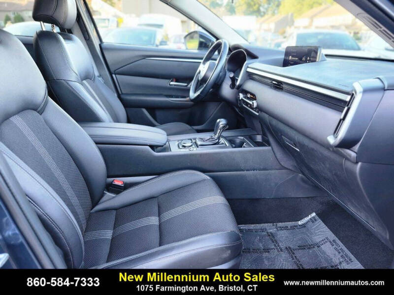 2023 Mazda CX-50 2.5 S Preferred Plus