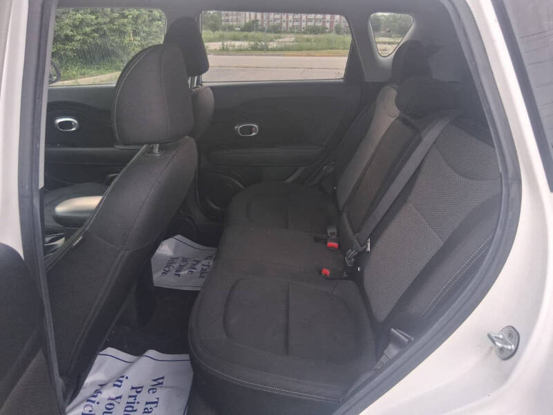 2018 Kia Soul +