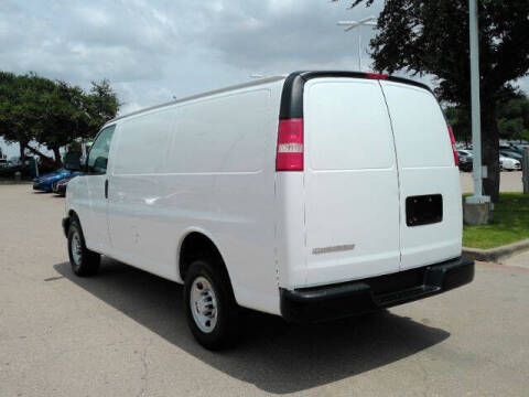 2020 Chevrolet Express 2500