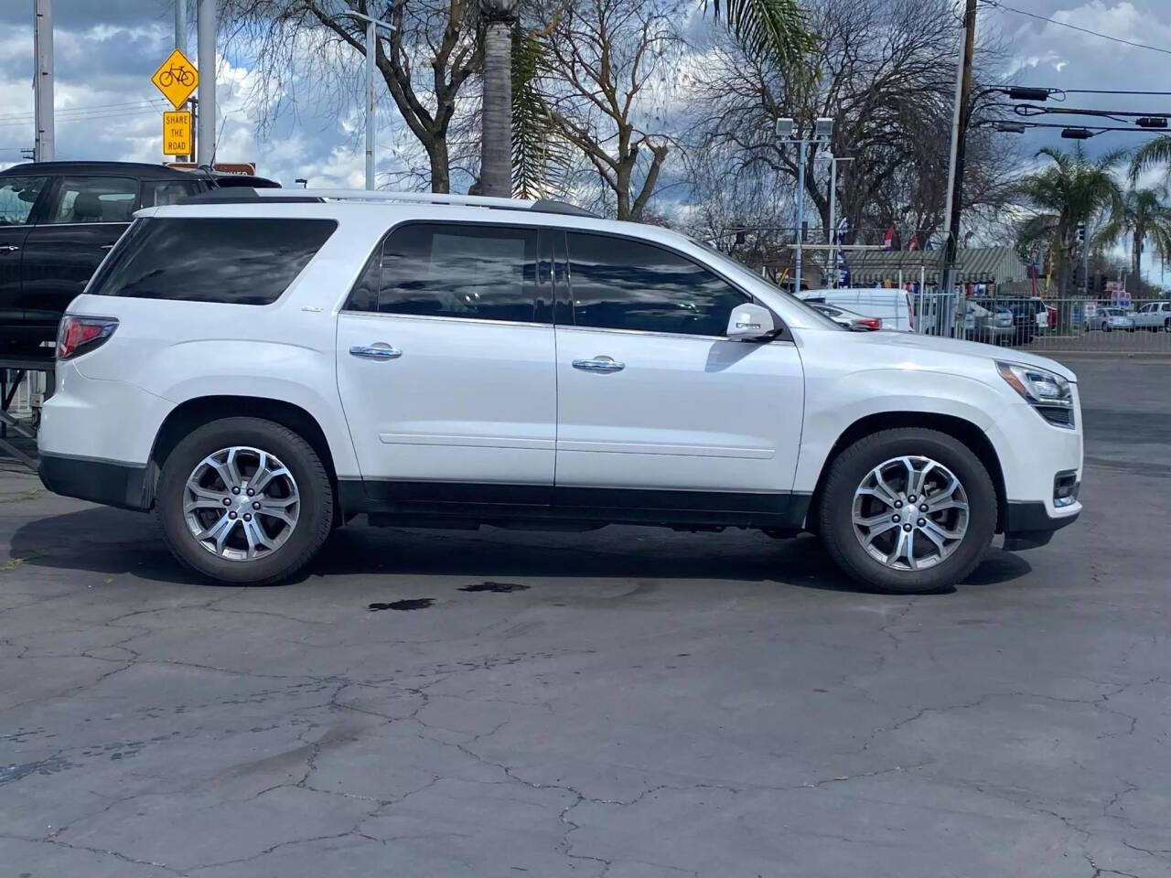 2016 GMC Acadia for sale at Victory Motors Inc in Modesto, CA