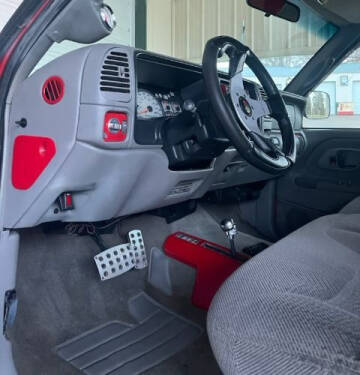 1998 Chevrolet Silverado 1500 SS Classic