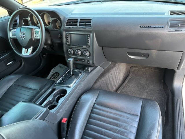 2011 Dodge Challenger R/T