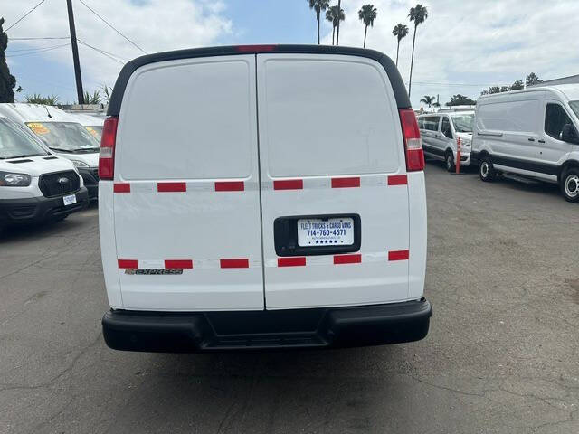 2021 Chevrolet Express 2500