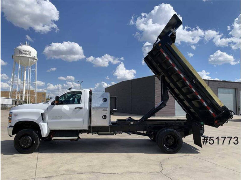 2022 Chevrolet Silverado 5500HD
