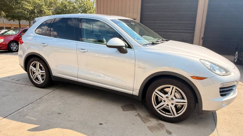 2011 Porsche Cayenne S Hybrid