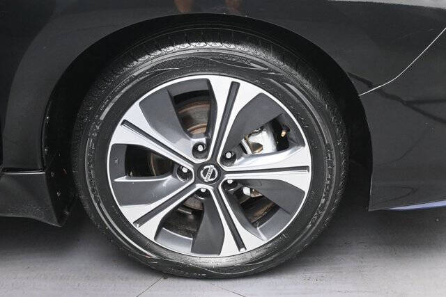 2021 Nissan LEAF SL PLUS
