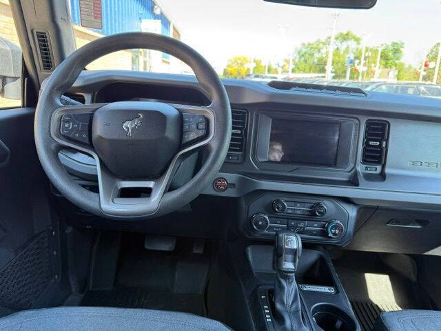 2023 Ford Bronco Base Advanced