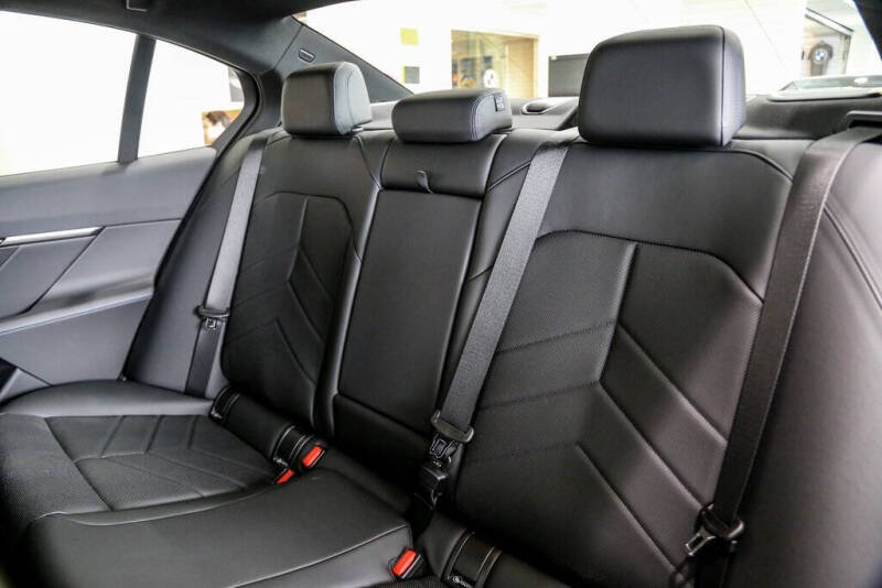 2026 BMW 5 Series 530i xDrive