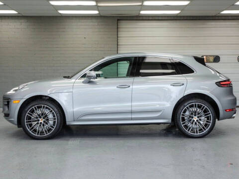 2021 Porsche Macan Turbo