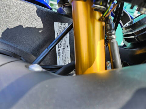 2011 Yamaha YZF-R1