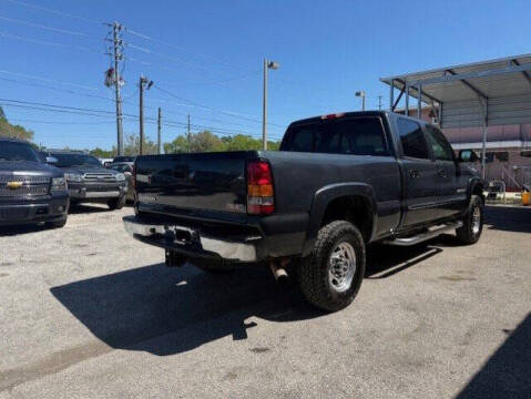 2005 GMC Sierra 2500HD