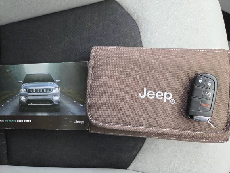 2017 Jeep Compass Latitude