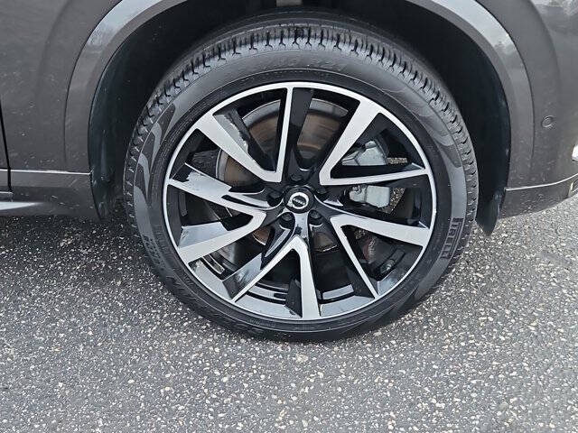 2024 Volvo XC90 B5 Plus Bright Theme