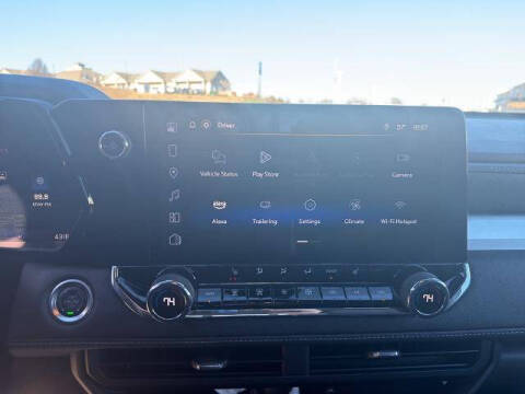 2025 Chevrolet Colorado LT