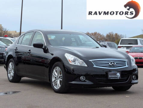 2015 Infiniti Q40