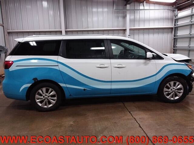 2015 Kia Sedona LX