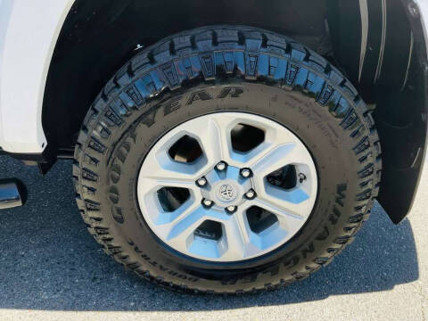 2014 Toyota 4Runner SR5