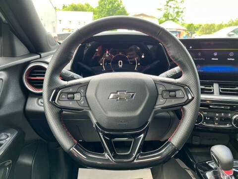 2025 Chevrolet Trax RS