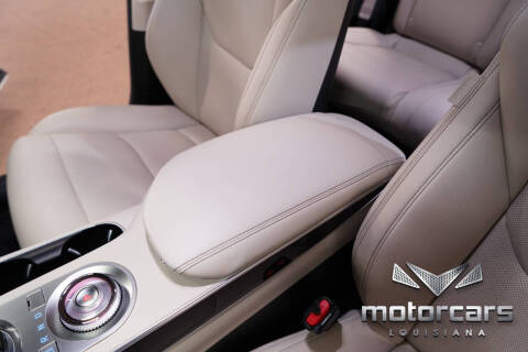 2022 Genesis GV70 2.5T Standard