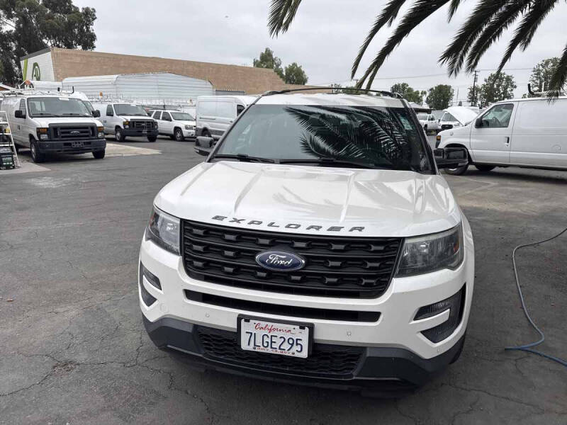 2016 Ford Explorer Sport