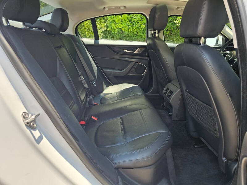 2020 Jaguar XE P250 S