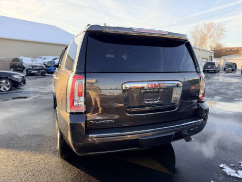 2017 GMC Yukon Denali