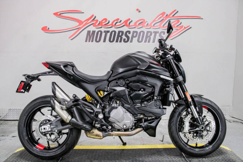 2021 Ducati Monster