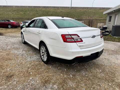 2013 Ford Taurus Limited