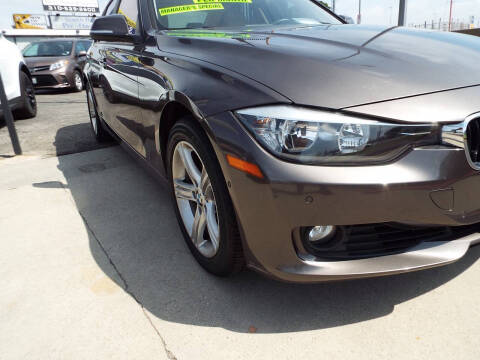2012 BMW 3 Series 328i