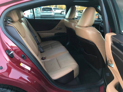 2019 Lexus ES 350 Luxury