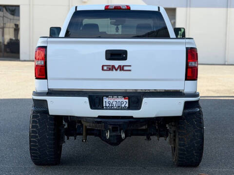 2015 GMC Sierra 2500HD SLT