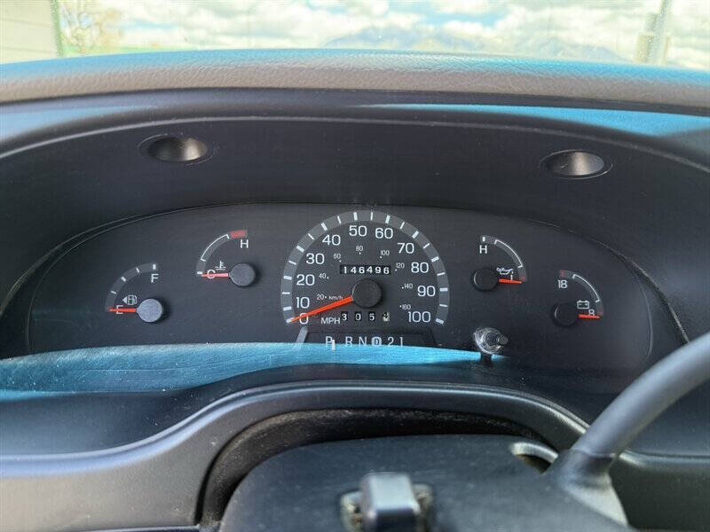 2000 Ford E-350 XLT SD