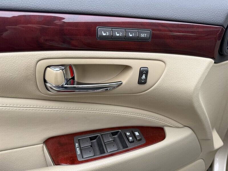 2007 Lexus LS 460