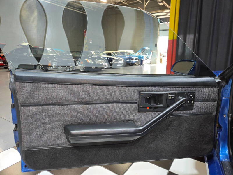 1990 Chevrolet Camaro IROC Z