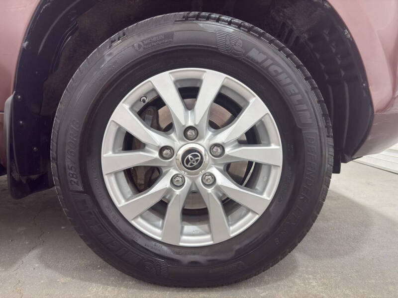 2019 Toyota Land Cruiser
