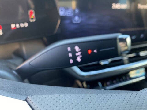 2026 Chevrolet Equinox EV LT 1