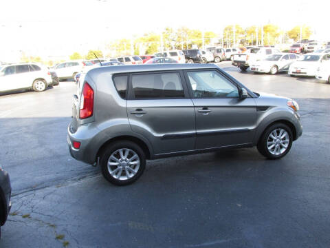 2013 Kia Soul +