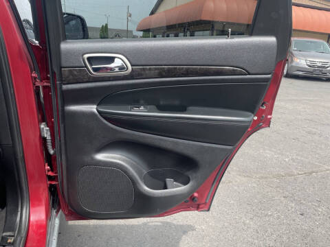 2012 Jeep Grand Cherokee Laredo