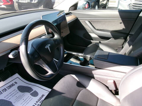 2018 Tesla Model 3 Mid Range