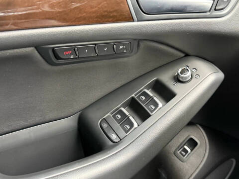 2016 Audi Q5 2.0T quattro Premium Plus