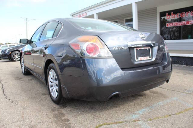 2012 Nissan Altima S photo 5