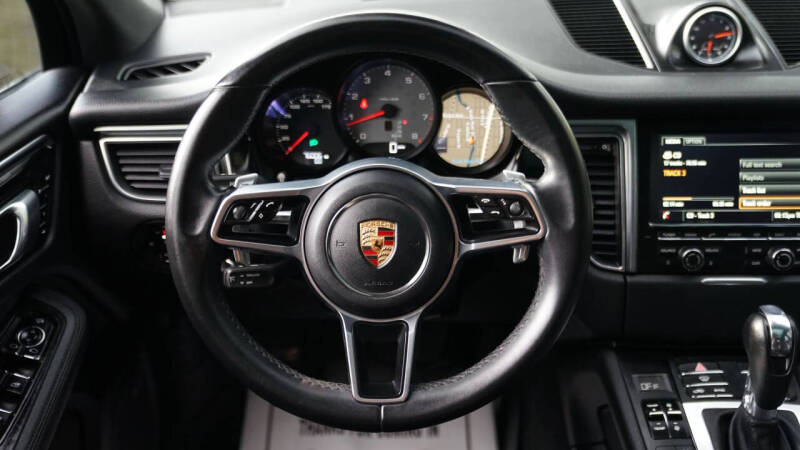 2015 Porsche Macan S