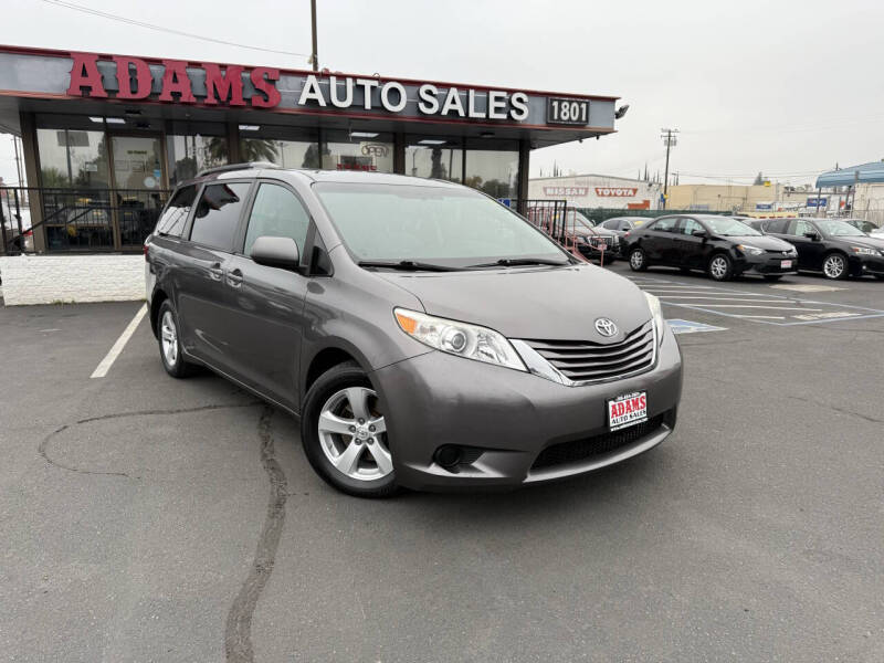 2016 Toyota Sienna LE