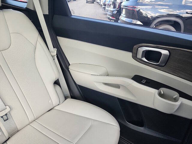 2022 Kia Sorento X-Line S