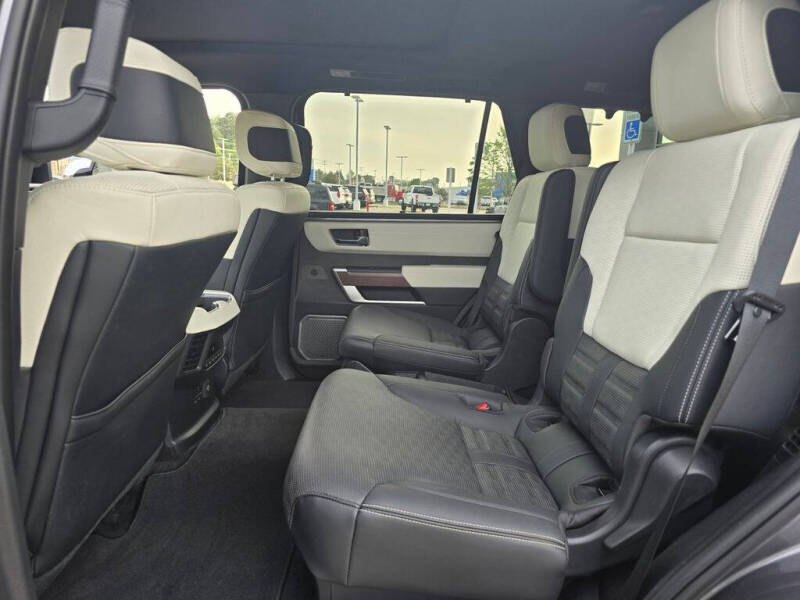 2024 Toyota Sequoia Capstone