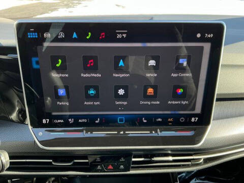 2026 Volkswagen Golf R 4Motion