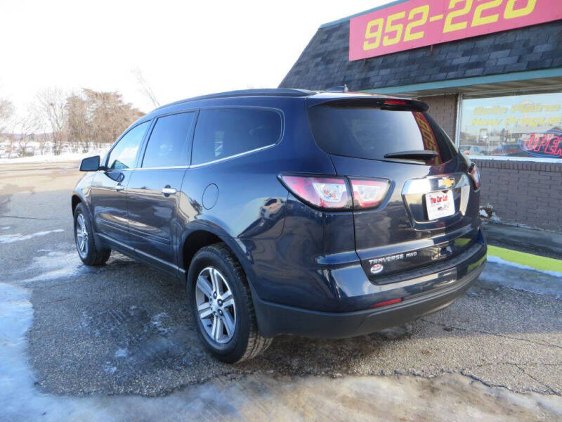2017 Chevrolet Traverse LT