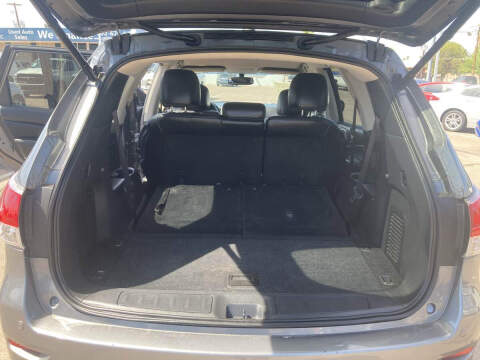 2015 Nissan Pathfinder SL