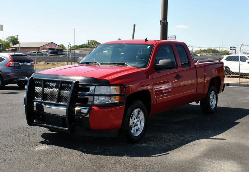 2008 Chevrolet Silverado 1500 for sale at Juicy Motors in Corpus Christi, TX