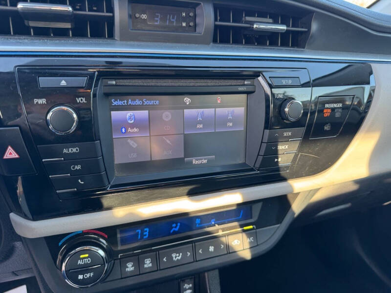 2016 Toyota Corolla LE
